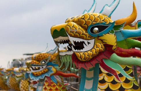 dragon boat on perfume river