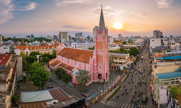 tan dinh church