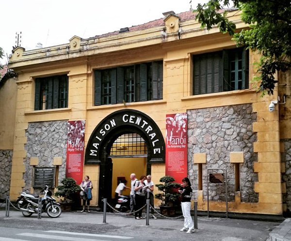 Hoa Lo Prison