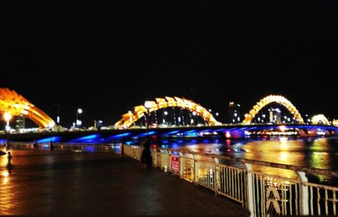 dragon bridge in Da Nang