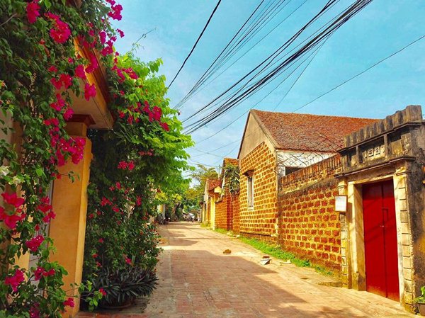 duong lam ancient village