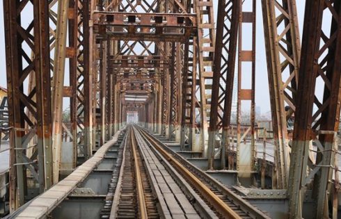 Long Bien Bridge