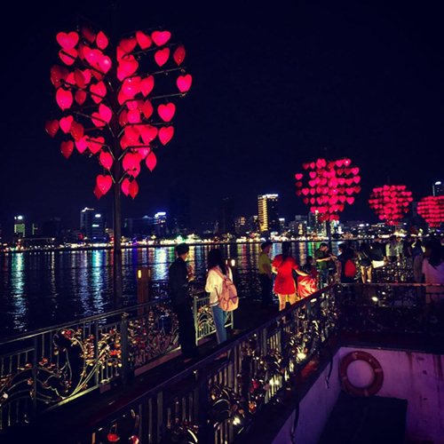 Love Lock Bridge Da Nang